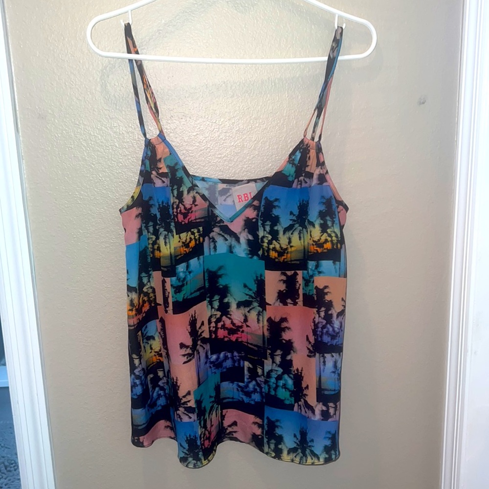 Beautiful beachy blouse